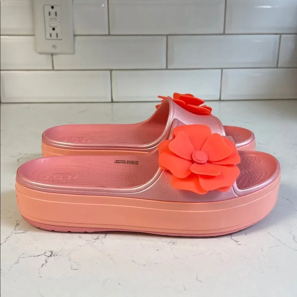 Crocs Crocband™ Platform Vivid Blooms Slide Women's Pink Floral Sandals Size 9
